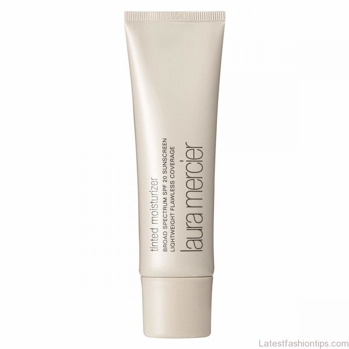 The ultimate classic tinted moisturizer.