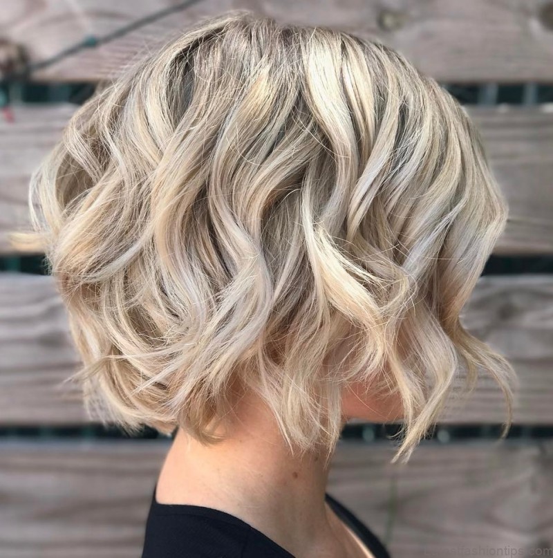 winning looks with bob haircuts for fine hair 3