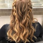 10 party hairstyles for long hair that show a little movement 2