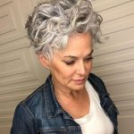 10 shaggy hairstyles for older women to flaunt your gray 1