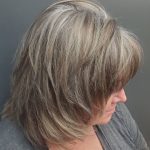 10 shaggy hairstyles for older women to flaunt your gray 4