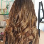 20 savory looks with caramel highlights youll love to treat yourself