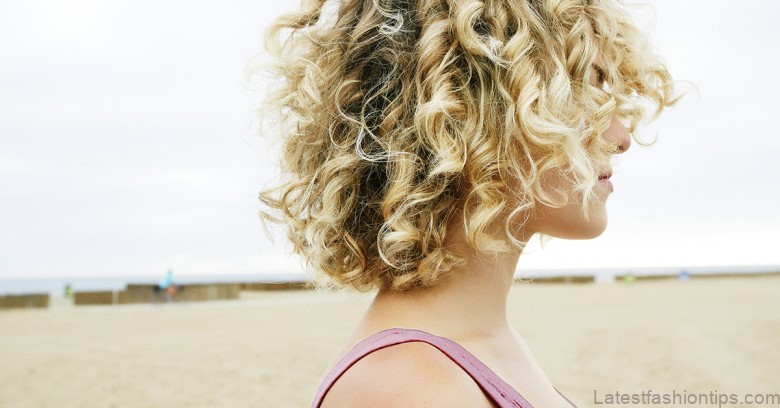 5 ways to make your hair look wavy without going the curly girls route