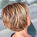 short hairstyles for women over 60 8