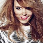 the 21 best bang styles for round faces women 1