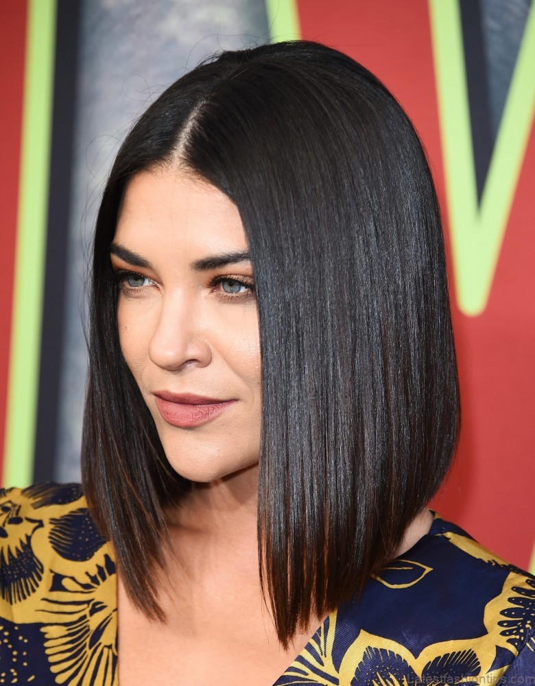 5 angled bob haircuts that will take your style to the next level 7