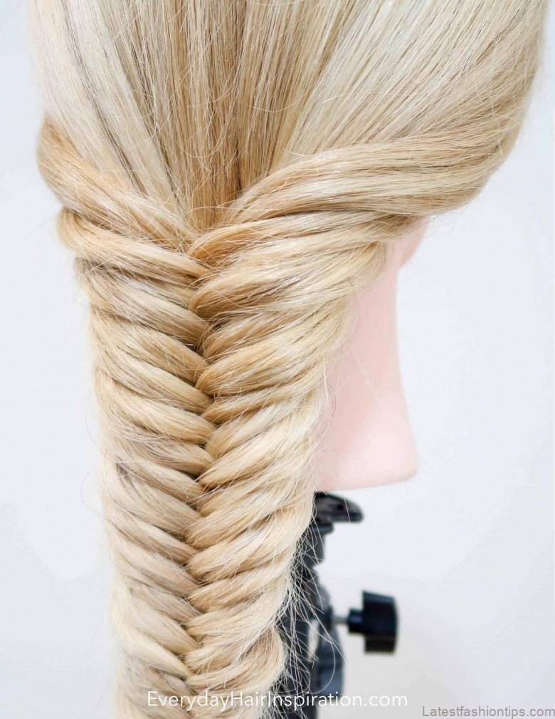 fishtail braid hairstyles how to do a fishtail braid 7