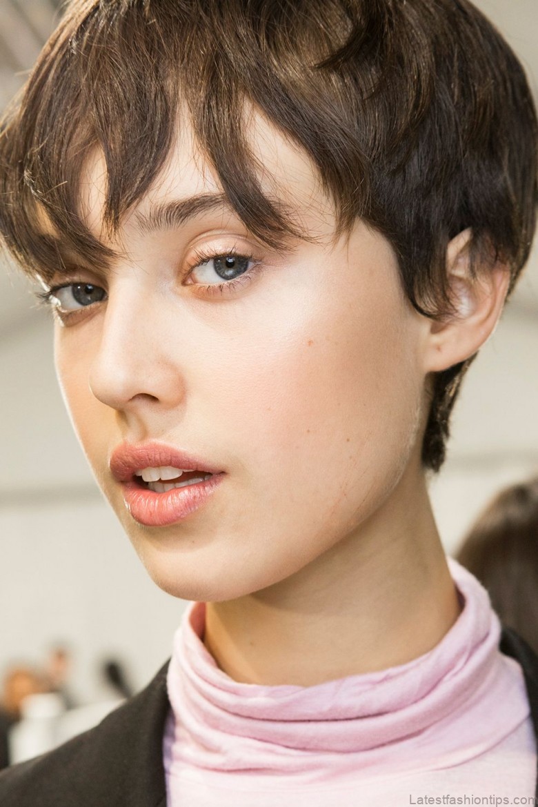 the 10 best ways to cut your hair short 5