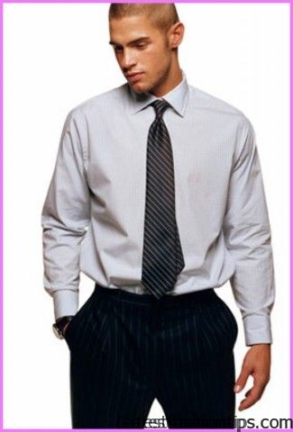20 Small Style Mistakes That Lead To BIG Problems Mens Fashion Faux Pas ...