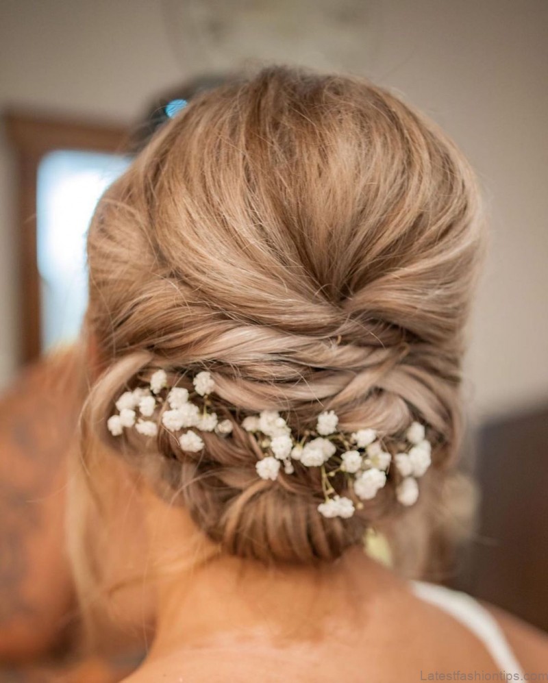 20 chic hairstyles that are perfect for your wedding reception 4