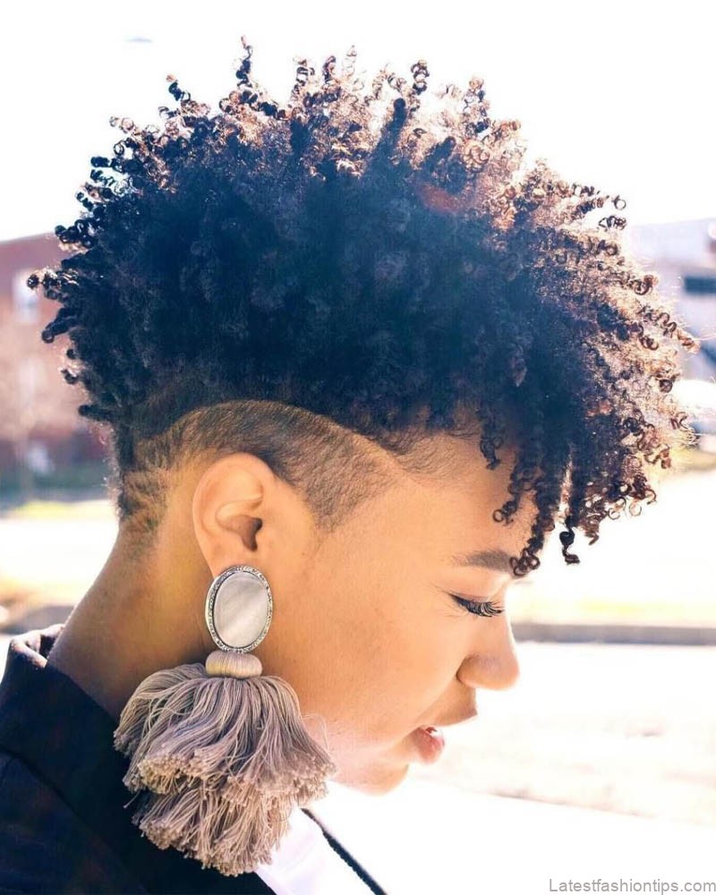short natural hairstyles for black women 8