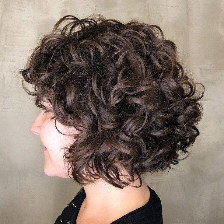 5 different versions of curly bob hairstyle 16