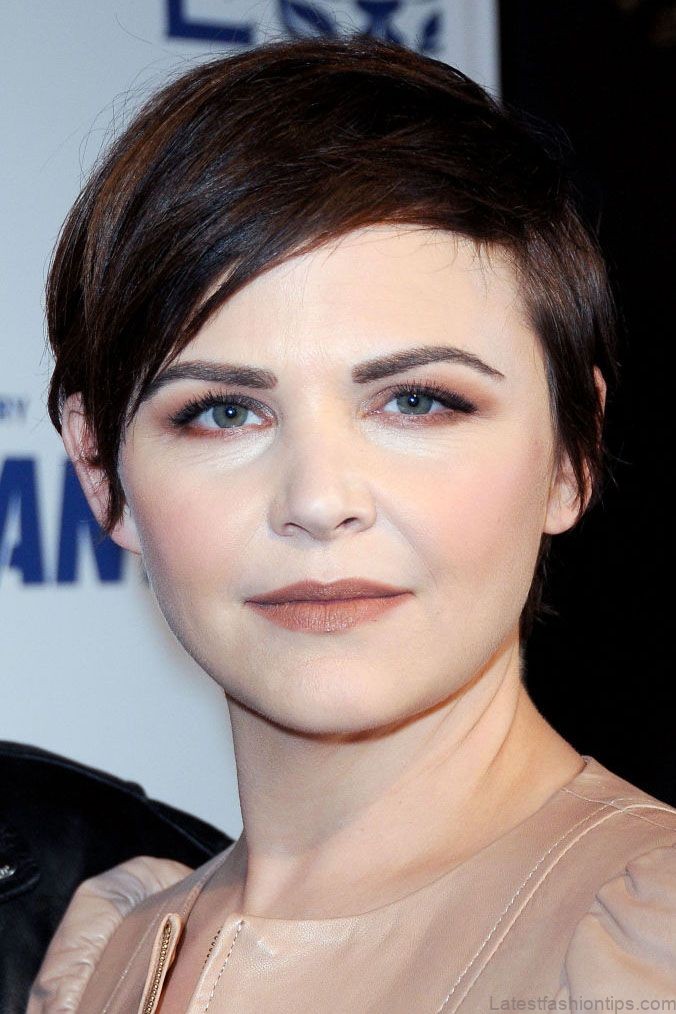10 stunning looks with pixie cut for round face 2