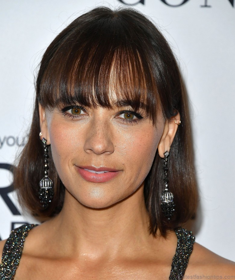 25 best fringe hairstyles to refresh your look 9