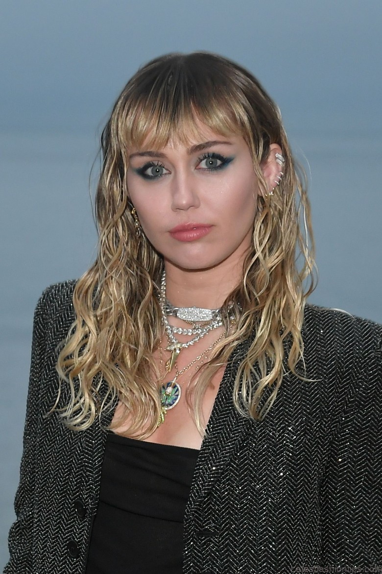 miley cyrus haircuts and hairstyles 20 cool ideas for hair of any length 7
