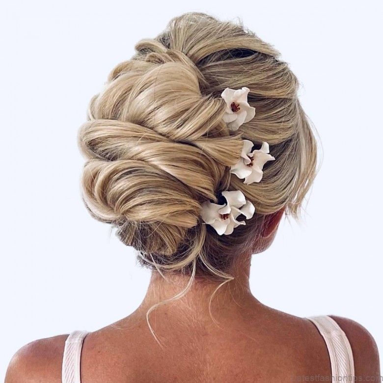 high bun hairstyles to level up your look this season 11