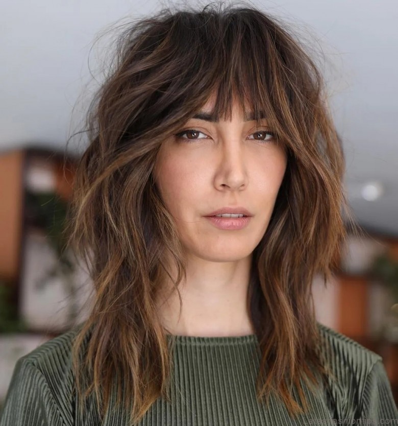 14 bangs for the face shape that are perfect for summer 14