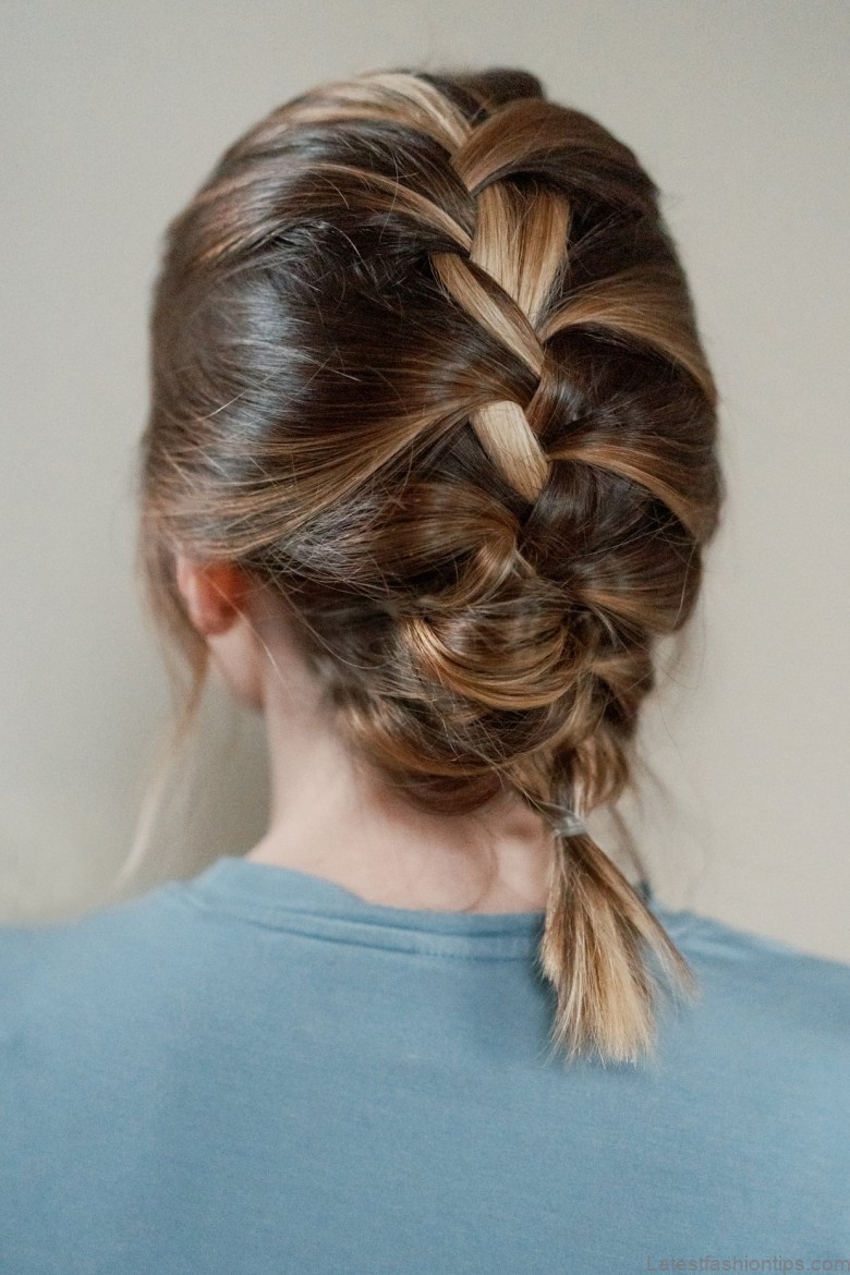 the key to making a loose french braid 6